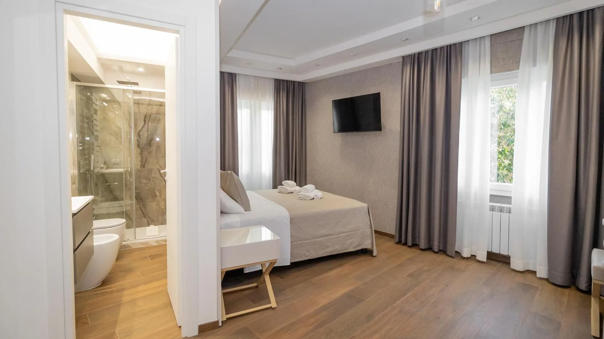 Bed & Breakfast Bed and Breakfast La Genziana Roma Italia