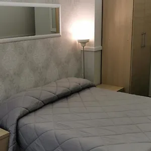 Piramide Bed & Breakfast