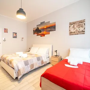 https://catina-domus.taorminaitalyhotels.com